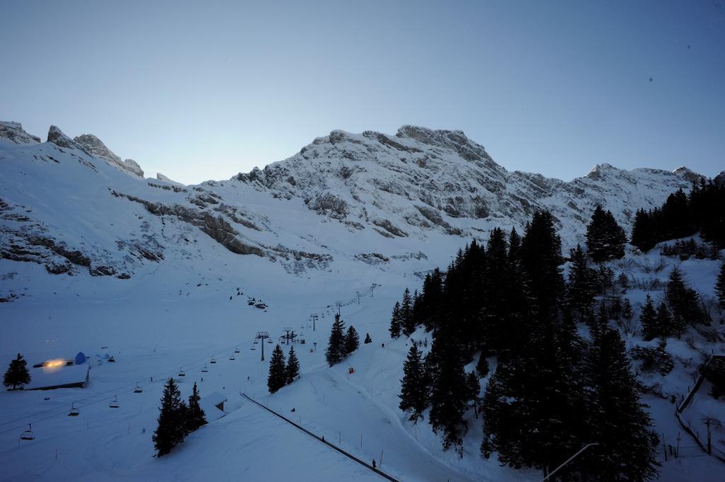Berghotel Truebsee - Accessible Only By Cable Car Энгельберг Экстерьер фото